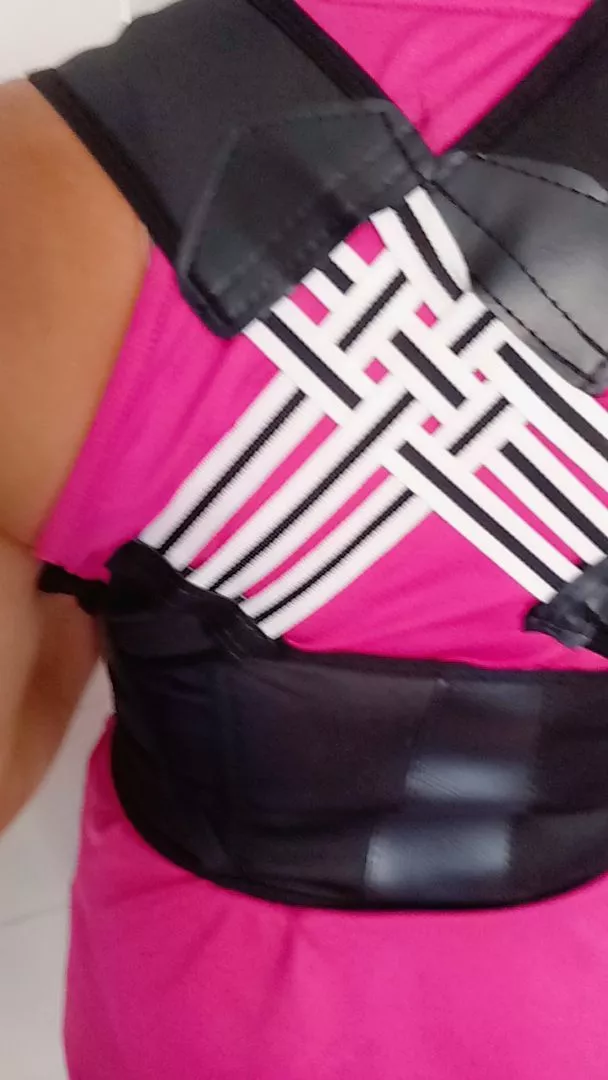 Review de Inês C. usando PosturePro no escritório